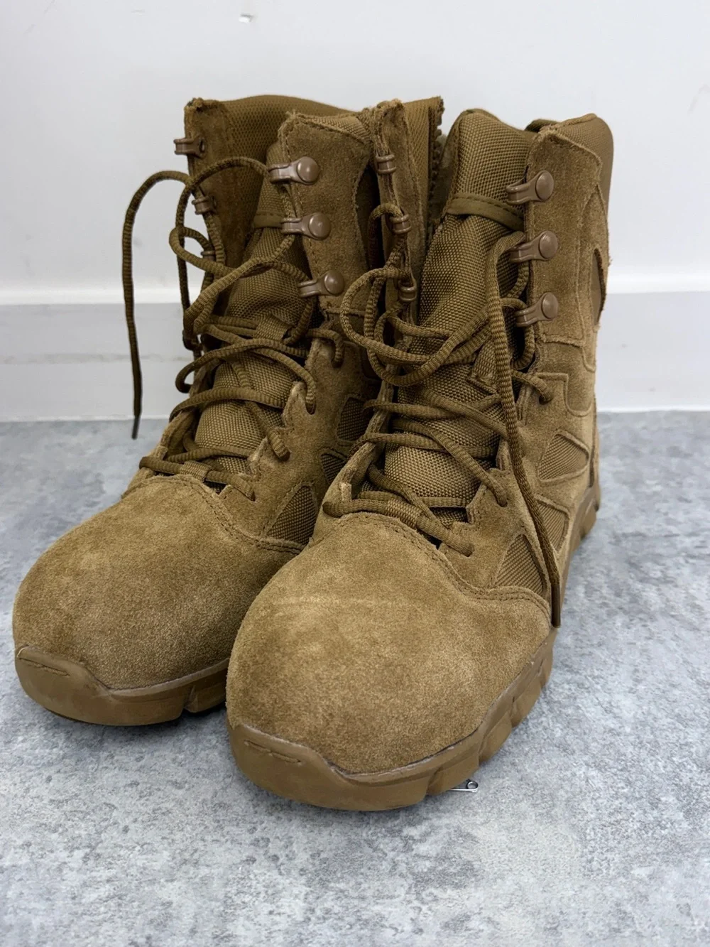 Reebok Sublite Cushion Tactical Boots Men’s 5.5 Coyote Composite Toe Side Zip